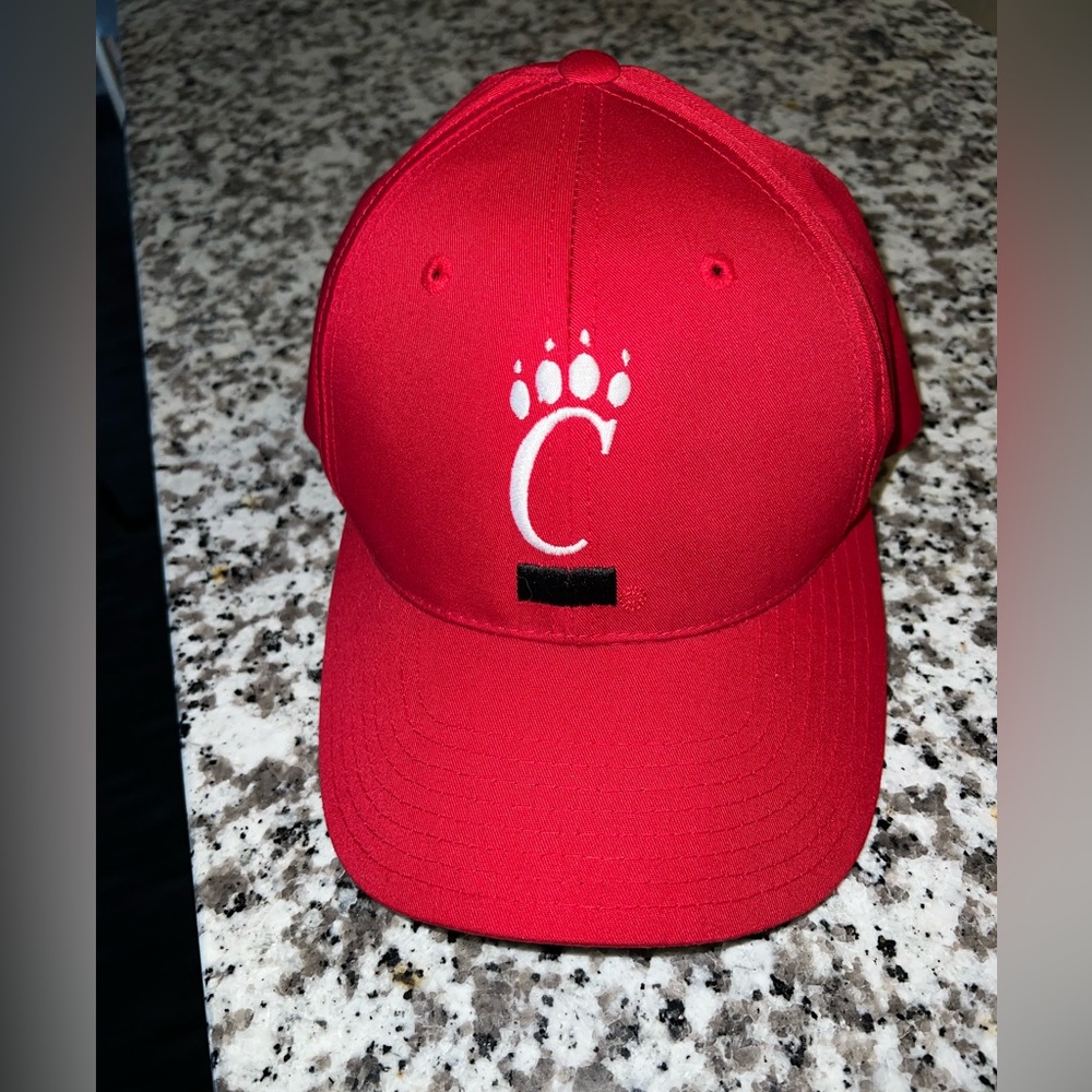 Vintage University of Cincinnati Hat